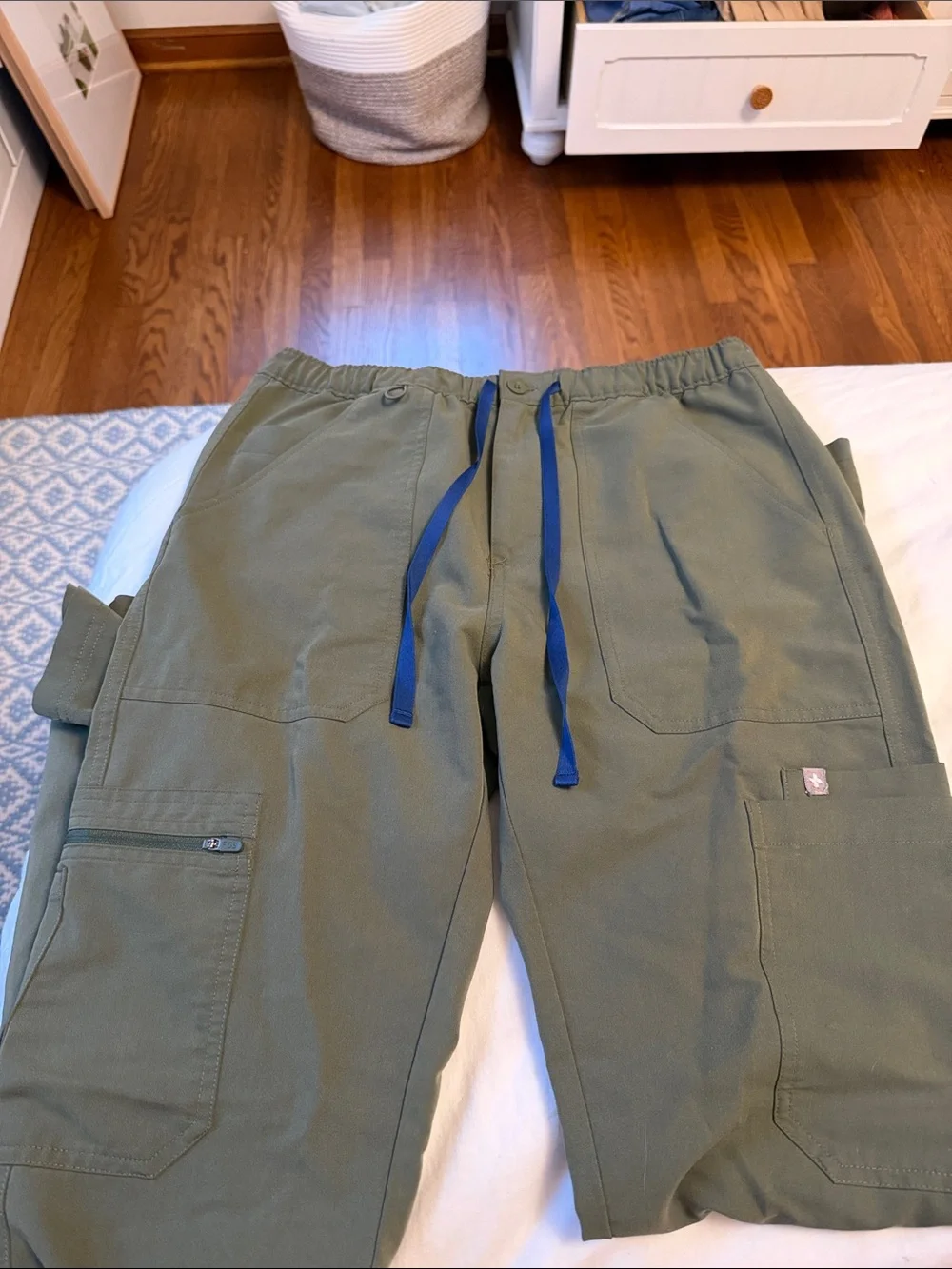 Figs Mens Olive Green Scrub Set
